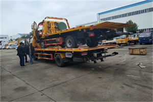 息烽同城汽车补胎